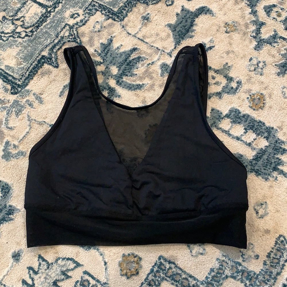 ALO yoga sports bra